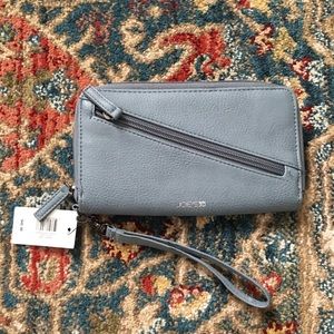 NWT Wristlet wallet
